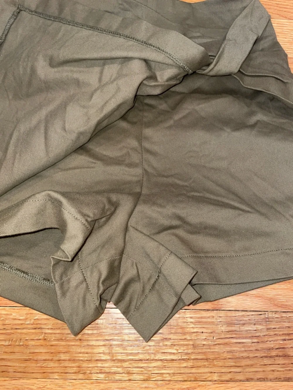 Flying tomato green skort